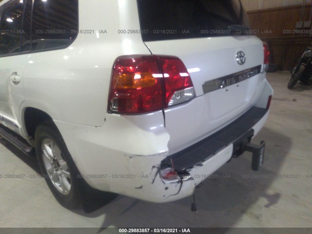 Photo 5 VIN: JTMHY7AJ8E4025711 - TOYOTA LAND CRUISER 