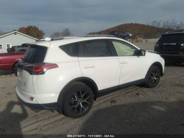 Photo 3 VIN: JTMJFREV0GD182880 - TOYOTA RAV4 