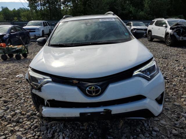 Photo 4 VIN: JTMJFREV0HJ711621 - TOYOTA RAV4 SE 