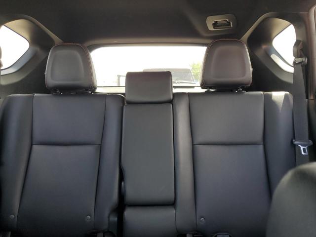 Photo 9 VIN: JTMJFREV4JJ734700 - TOYOTA RAV4 