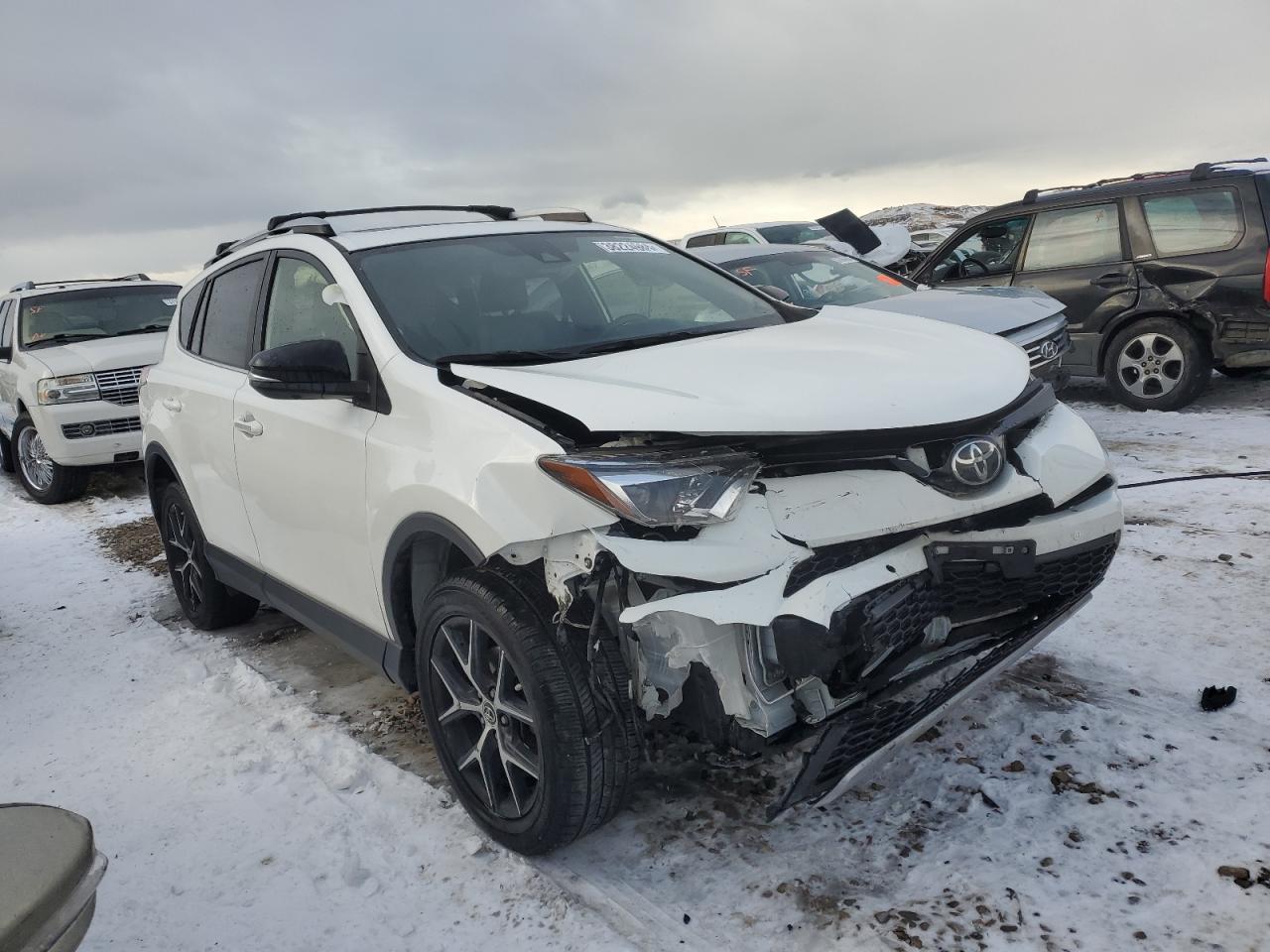 Photo 3 VIN: JTMJFREV5JJ184973 - TOYOTA RAV 4 