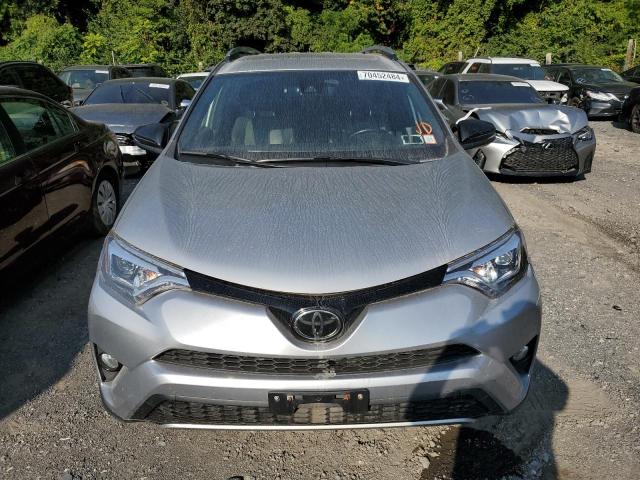 Photo 4 VIN: JTMJFREV5JJ249269 - TOYOTA RAV4 SE 