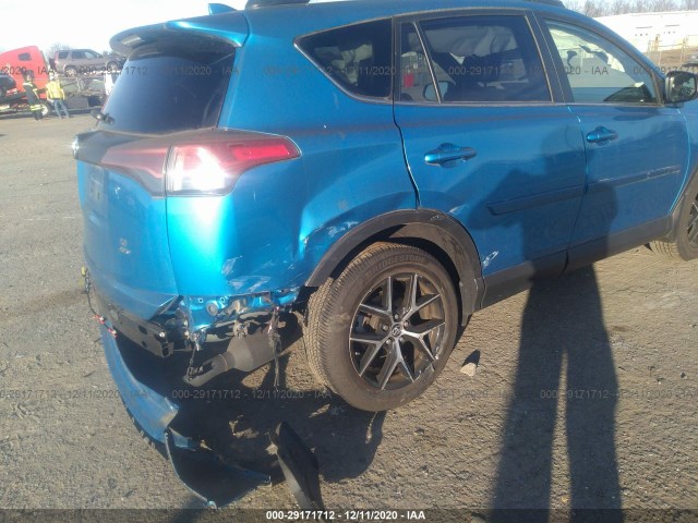 Photo 5 VIN: JTMJFREV6HD203135 - TOYOTA RAV4 