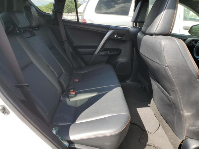 Photo 10 VIN: JTMJFREV7GJ056842 - TOYOTA RAV4 SE 