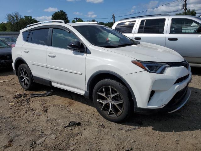 Photo 3 VIN: JTMJFREV7GJ056842 - TOYOTA RAV4 SE 