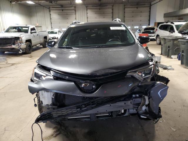 Photo 4 VIN: JTMJFREV7JJ225846 - TOYOTA RAV4 SE 