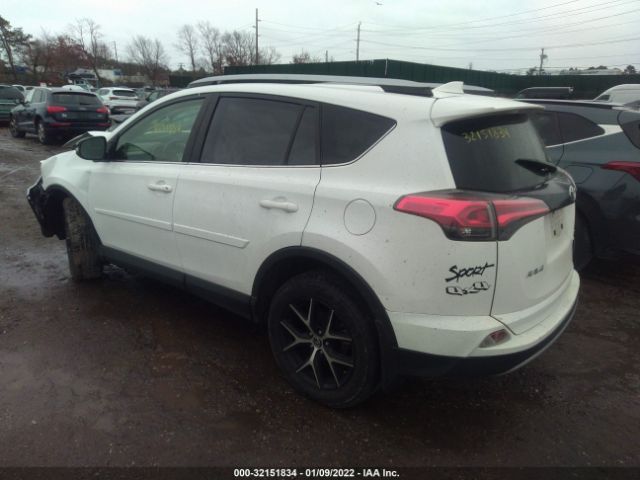 Photo 2 VIN: JTMJFREV8JJ189536 - TOYOTA RAV4 