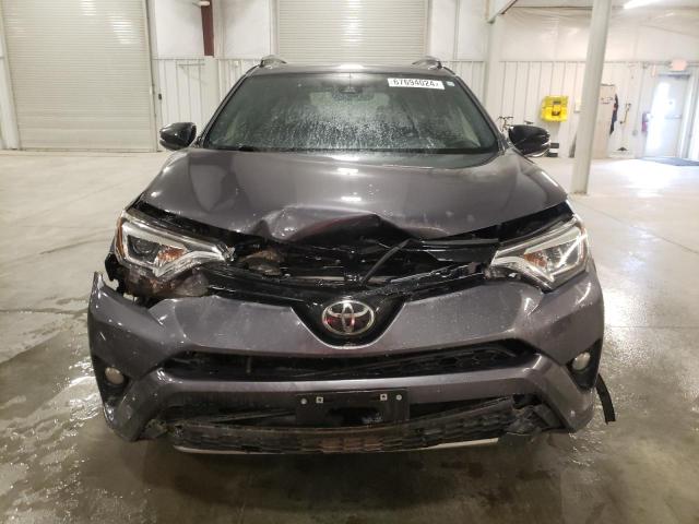 Photo 4 VIN: JTMJFREV8JJ217352 - TOYOTA RAV4 SE 