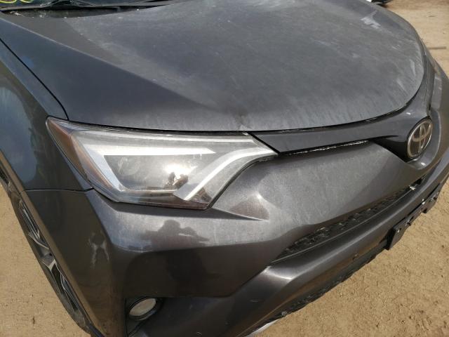 Photo 8 VIN: JTMJFREV9HD215148 - TOYOTA RAV4 SE 