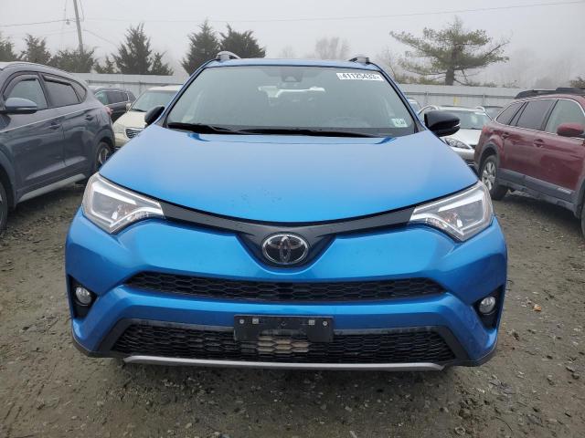 Photo 4 VIN: JTMJFREV9JJ257729 - TOYOTA RAV4 SE 