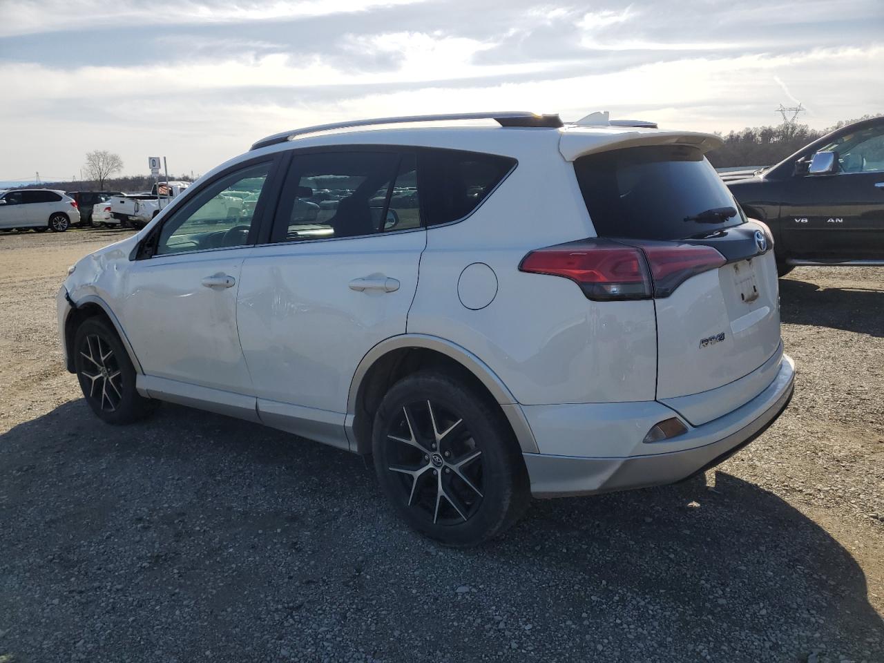 Photo 1 VIN: JTMJFREVXGJ087793 - TOYOTA RAV 4 