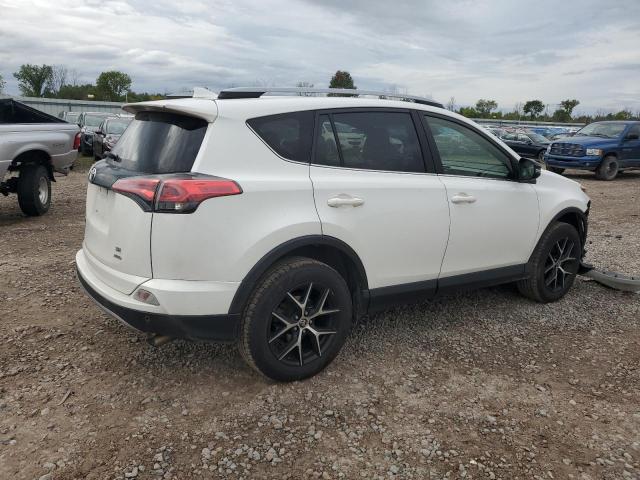 Photo 2 VIN: JTMJFREVXHJ172943 - TOYOTA RAV4 SE 