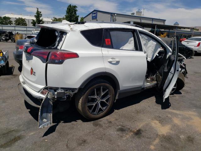 Photo 2 VIN: JTMJFREVXJJ720817 - TOYOTA RAV4 SE 