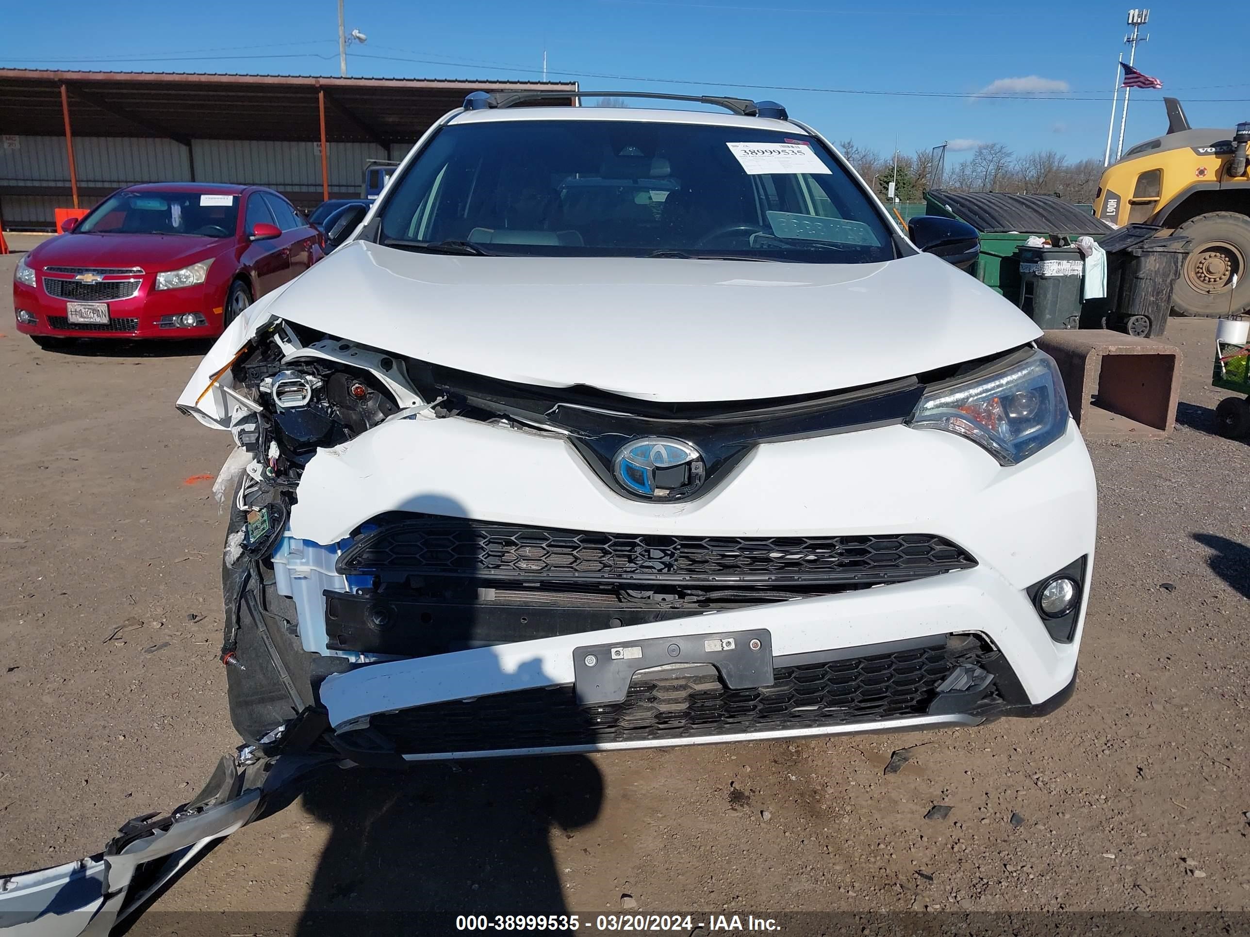 Photo 11 VIN: JTMJJREV8HD100989 - TOYOTA RAV 4 