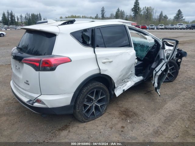 Photo 3 VIN: JTMJJREV8HD119025 - TOYOTA RAV4 HV 