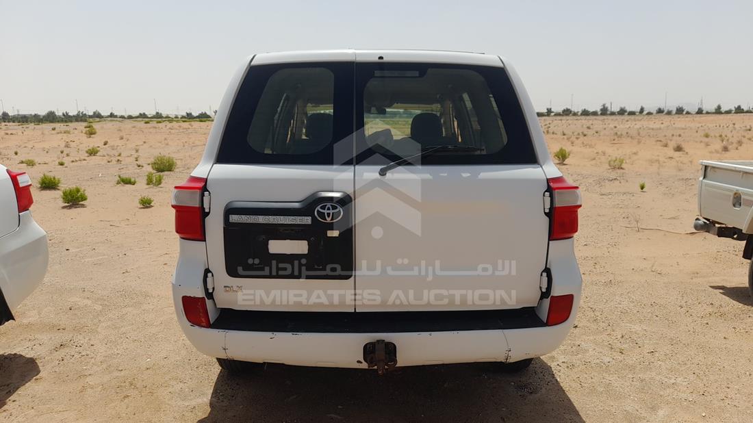 Photo 5 VIN: JTMJU03J5D4069472 - TOYOTA LAND CRUISER 