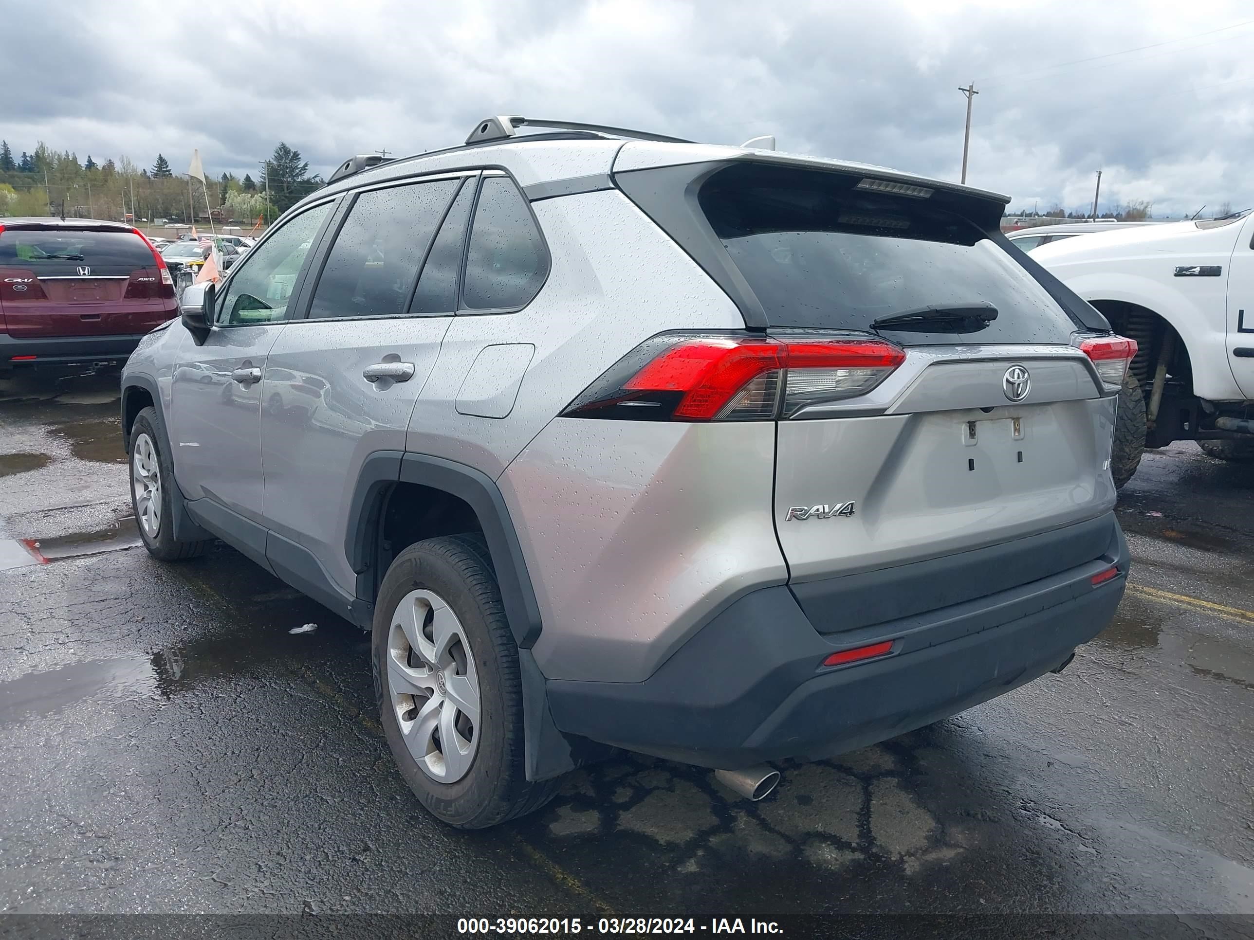 Photo 2 VIN: JTMK1RFV8KJ002251 - TOYOTA RAV 4 