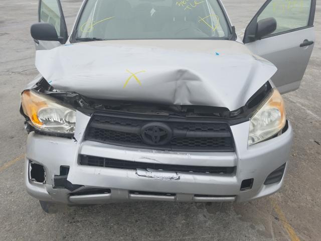 Photo 6 VIN: JTMKF4DV0B5040217 - TOYOTA RAV4 