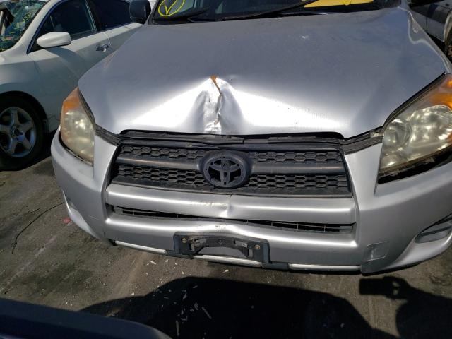 Photo 8 VIN: JTMKF4DV6A5030192 - TOYOTA RAV4 