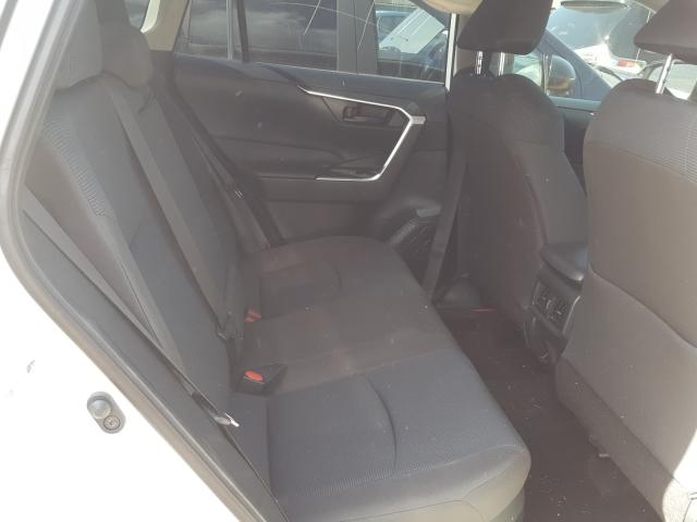 Photo 5 VIN: JTMLWRFV0KD003978 - TOYOTA RAV4 LE 