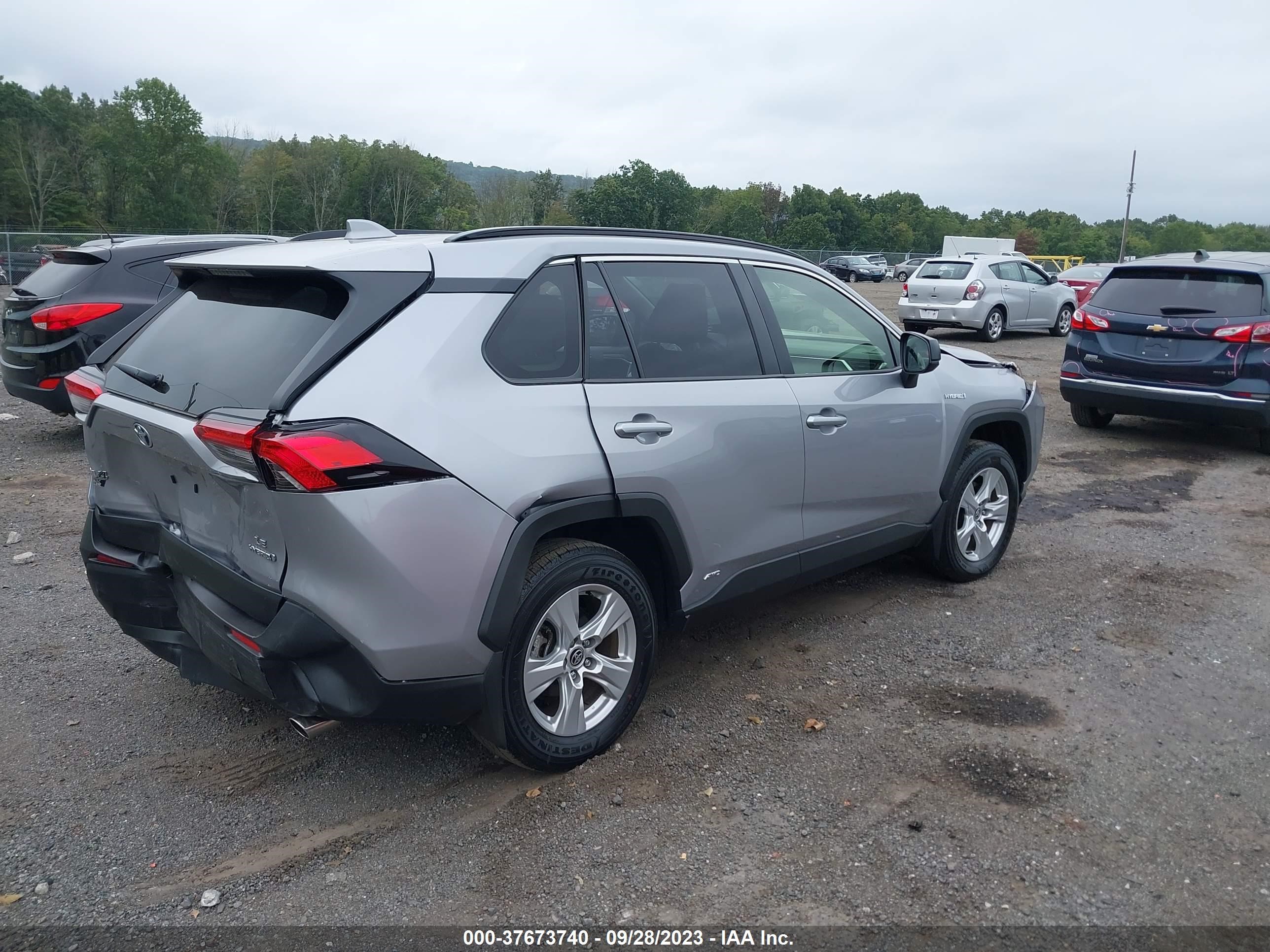 Photo 3 VIN: JTMLWRFV2MD124675 - TOYOTA RAV 4 