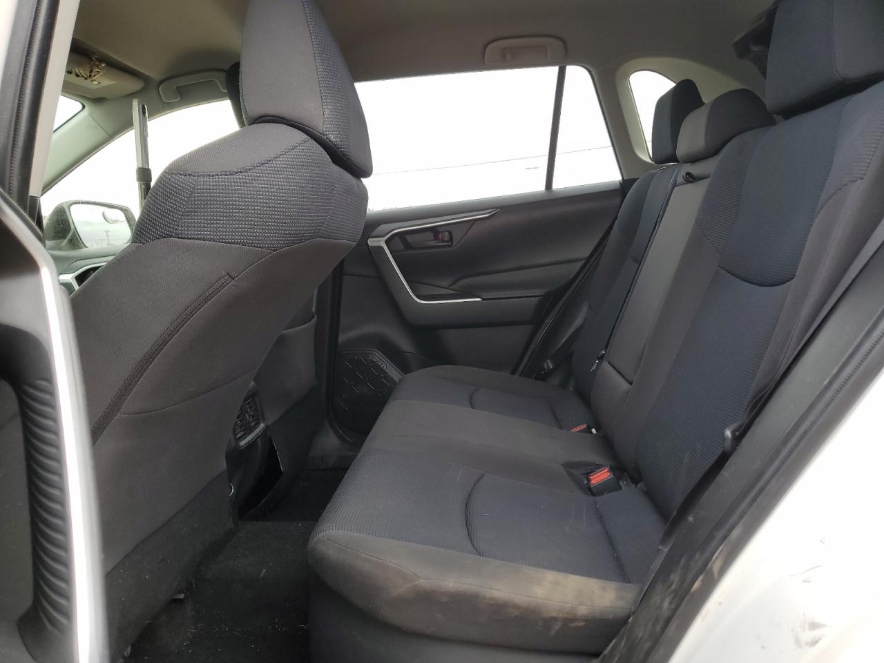 Photo 9 VIN: JTMLWRFV7LD546827 - TOYOTA RAV 4 