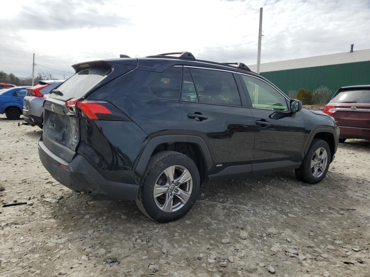 Photo 2 VIN: JTMLWRFV9ND150689 - TOYOTA RAV 4 