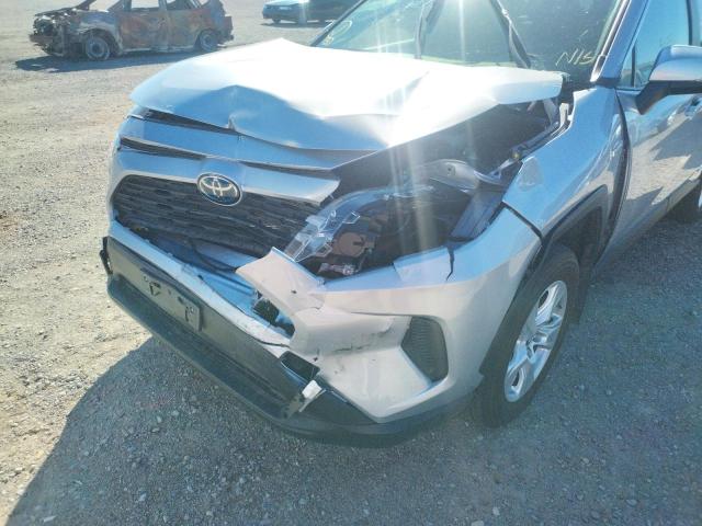 Photo 8 VIN: JTMMWRFV3KD504190 - TOYOTA RAV4 LE 