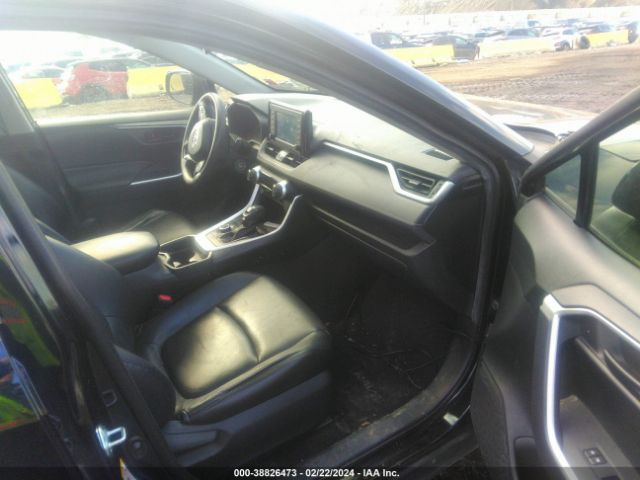 Photo 4 VIN: JTMMWRFV5KD010770 - TOYOTA RAV4 HYBRID 