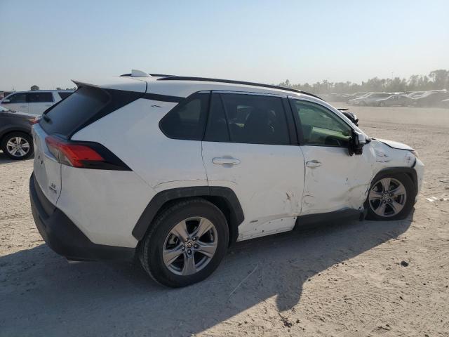 Photo 2 VIN: JTMMWRFV8PD207200 - TOYOTA RAV4 LE 