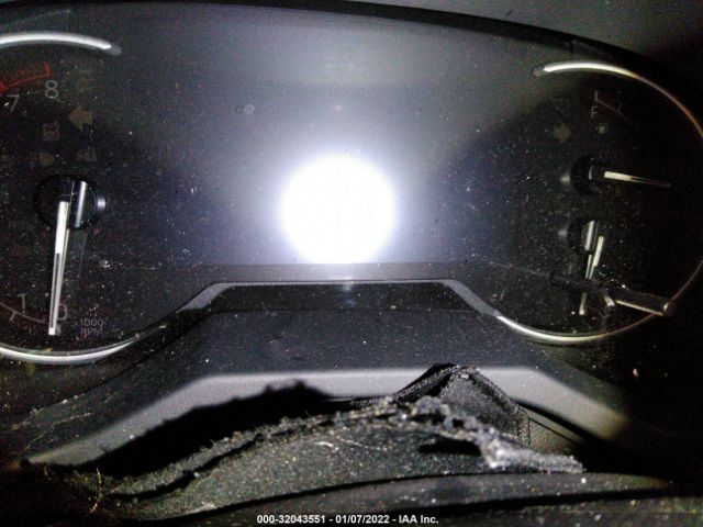 Photo 6 VIN: JTMN1RFV2KD520917 - TOYOTA RAV4 