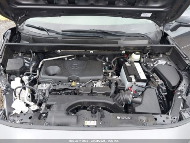 Photo 9 VIN: JTMN1RFV8KD017649 - TOYOTA RAV4 