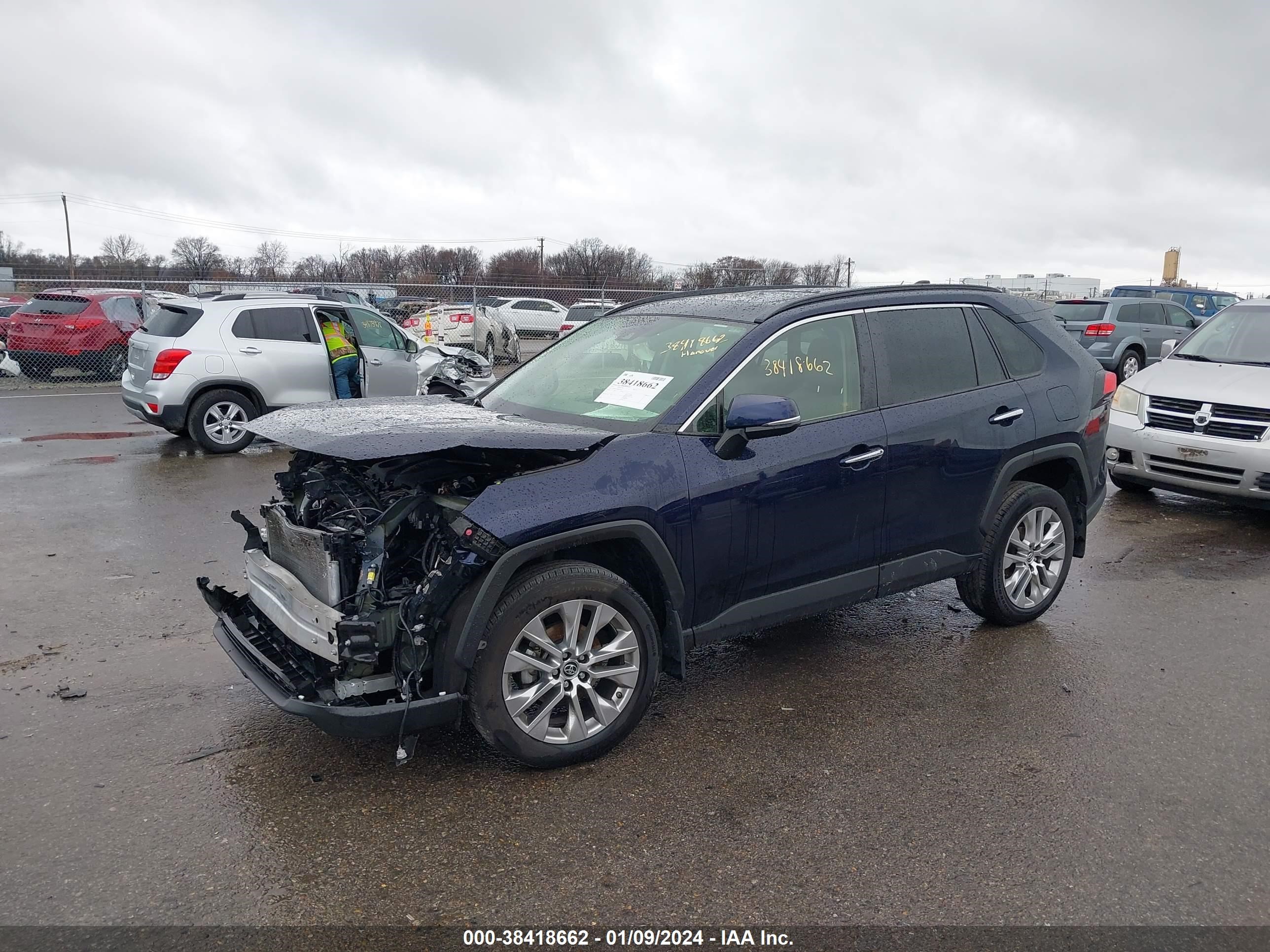 Photo 1 VIN: JTMN1RFV9KD035285 - TOYOTA RAV 4 