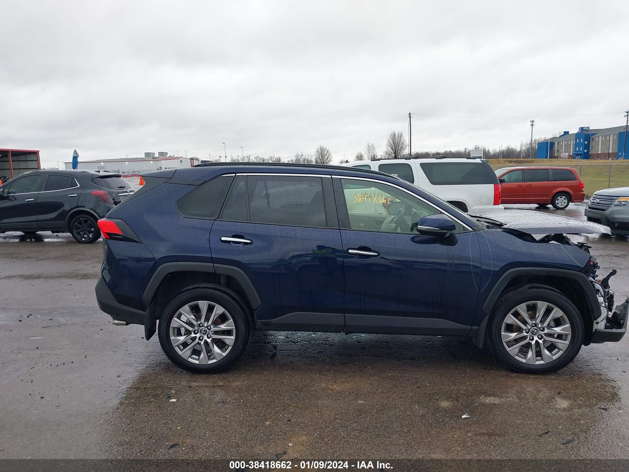 Photo 12 VIN: JTMN1RFV9KD035285 - TOYOTA RAV 4 