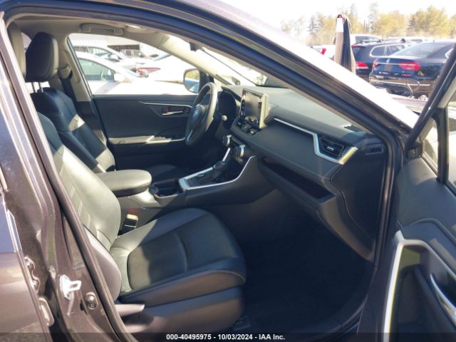 Photo 4 VIN: JTMN1RFVXLJ032964 - TOYOTA RAV4 