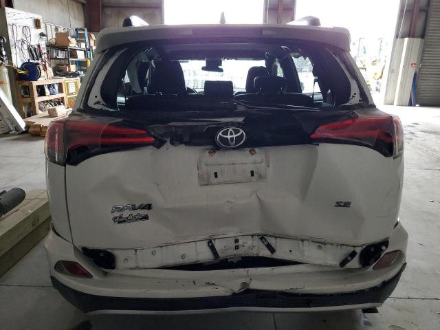 Photo 5 VIN: JTMNFREV2GD089957 - TOYOTA RAV4 SE 