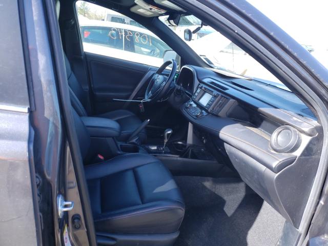 Photo 4 VIN: JTMNFREV4GJ079500 - TOYOTA RAV4 SE 