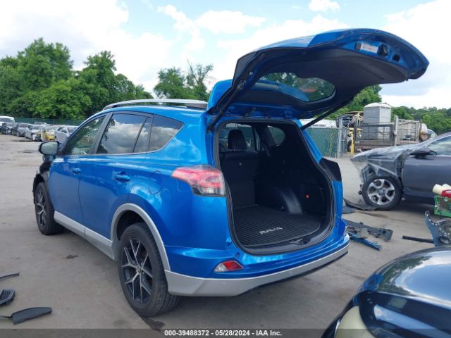 Photo 2 VIN: JTMNFREV5GJ071020 - TOYOTA RAV4 