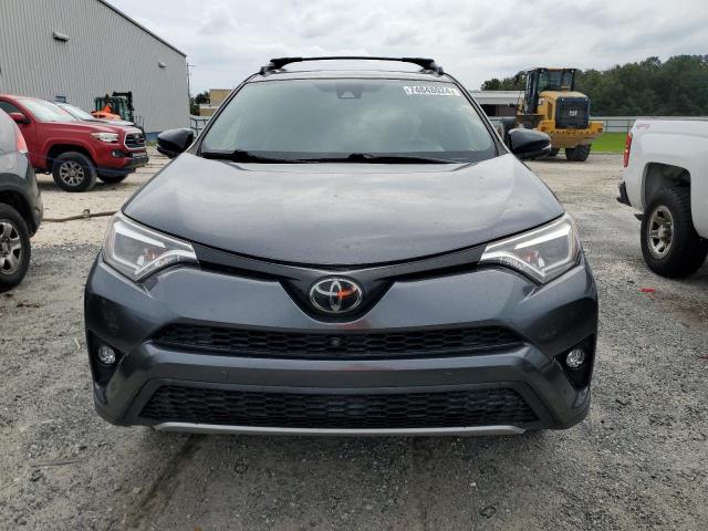 Photo 4 VIN: JTMNFREV5HD105702 - TOYOTA RAV4 SE 