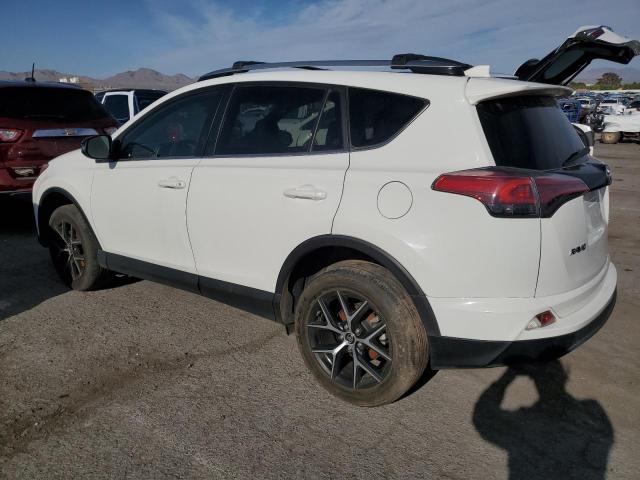 Photo 1 VIN: JTMNFREV6JJ185616 - TOYOTA RAV4 