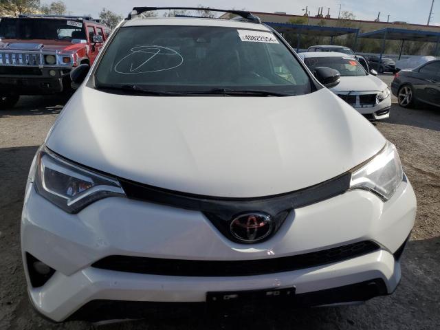 Photo 4 VIN: JTMNFREV6JJ185616 - TOYOTA RAV4 