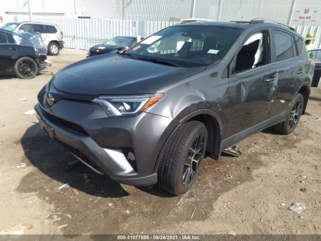 Photo 1 VIN: JTMNFREV7JD111653 - TOYOTA RAV4 