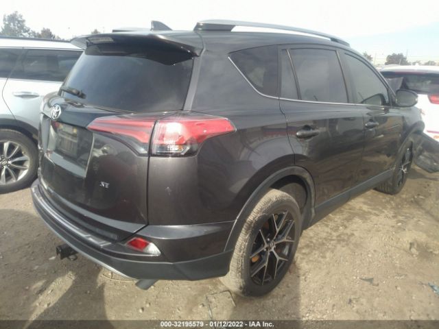 Photo 3 VIN: JTMNFREV7JJ747457 - TOYOTA RAV4 