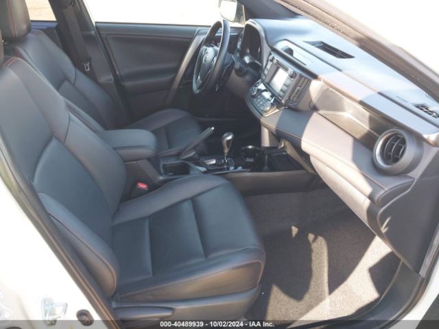 Photo 4 VIN: JTMNFREV8HJ116713 - TOYOTA RAV4 