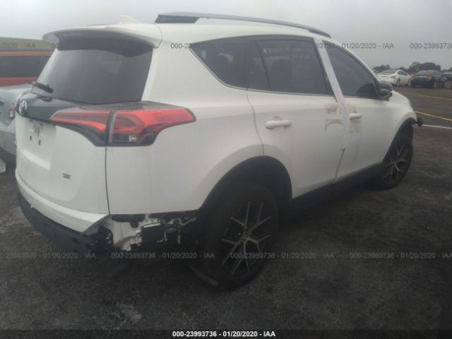 Photo 3 VIN: JTMNFREVXJJ167555 - TOYOTA RAV4 