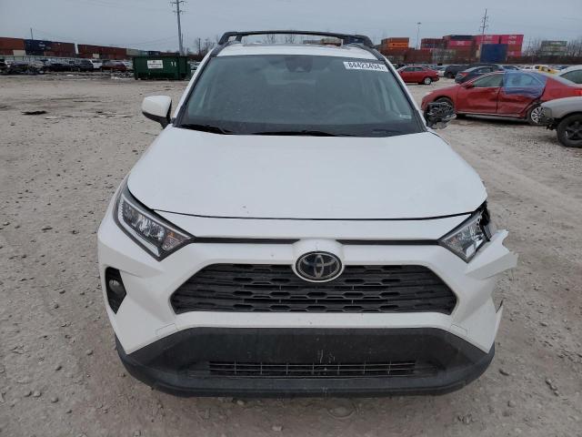 Photo 4 VIN: JTMP1RFV0KJ017283 - TOYOTA RAV4 XLE 