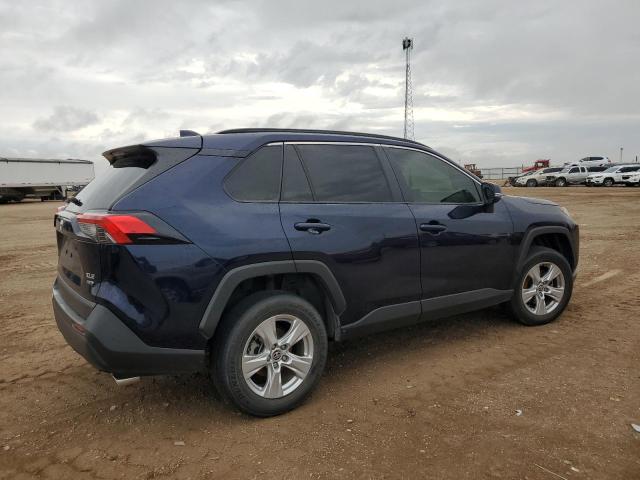 Photo 2 VIN: JTMP1RFV0MD076965 - TOYOTA RAV4 XLE 