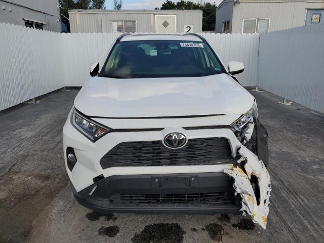 Photo 4 VIN: JTMP1RFV1KD503891 - TOYOTA RAV4 