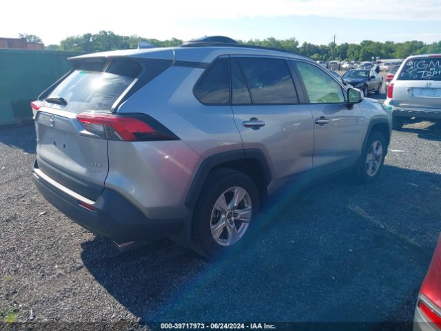 Photo 3 VIN: JTMP1RFV2KD044158 - TOYOTA RAV4 