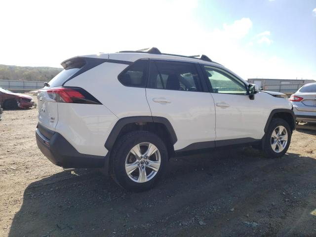 Photo 2 VIN: JTMP1RFV3KD009970 - TOYOTA RAV4 XLE 